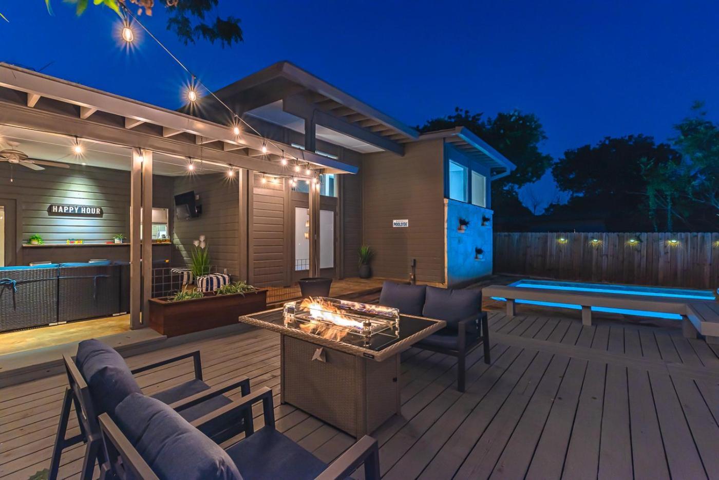 סן אנטוניו Serene Pool & Firepit In Stunning Home By Airport מראה חיצוני תמונה
