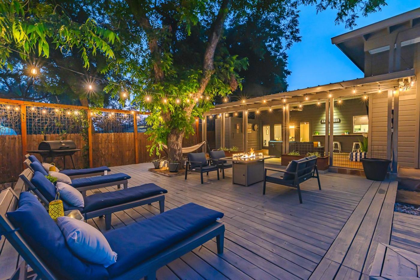 סן אנטוניו Serene Pool & Firepit In Stunning Home By Airport מראה חיצוני תמונה